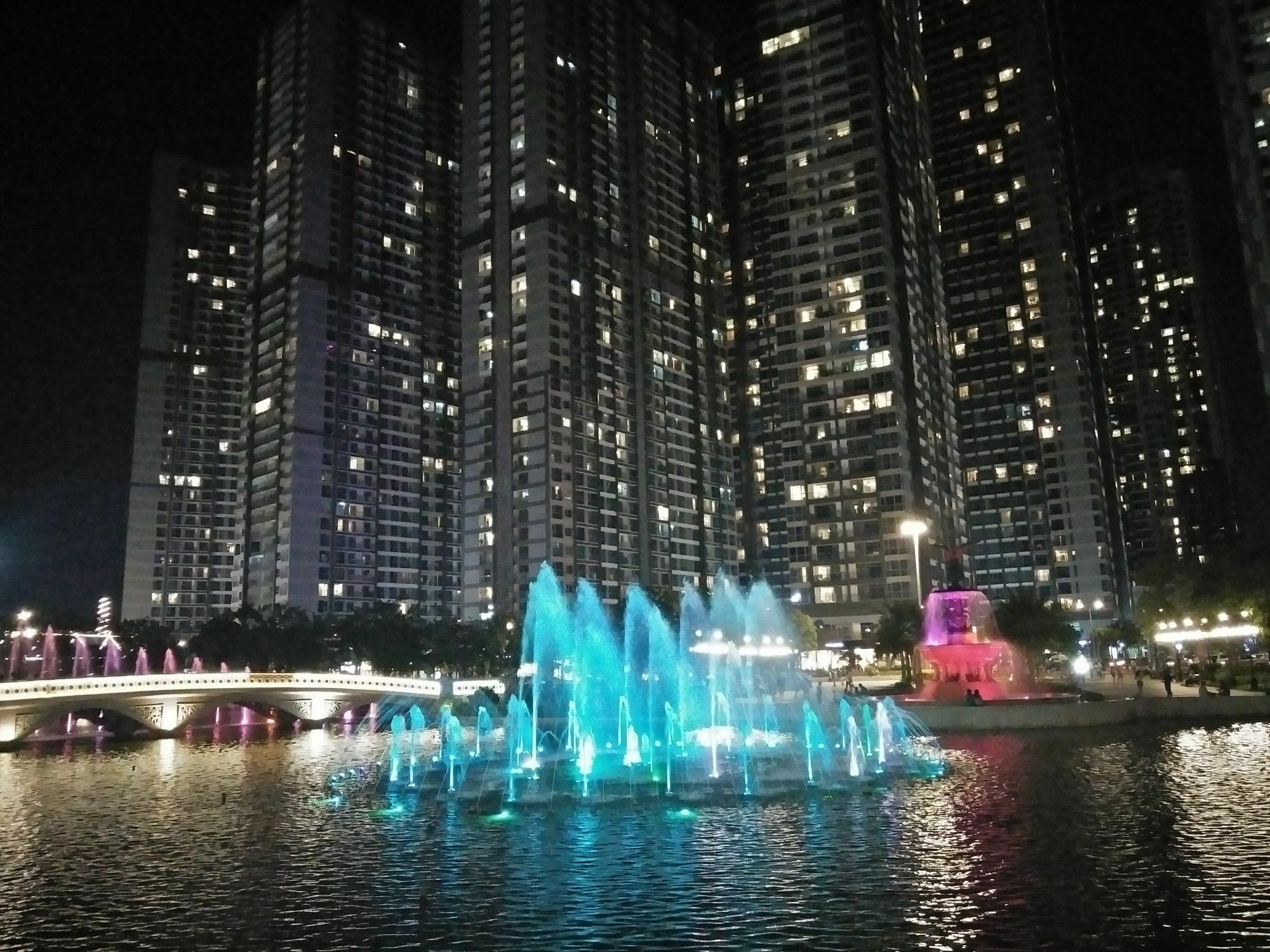 The Vie Vinhomes Ho Chi Minh-staden Exteriör bild